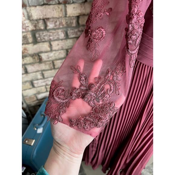 AZAZIE TUTU A-Line Boatneck Lace Chiffon Tea-Length Dress Desert Rose - Picture 3 of 11